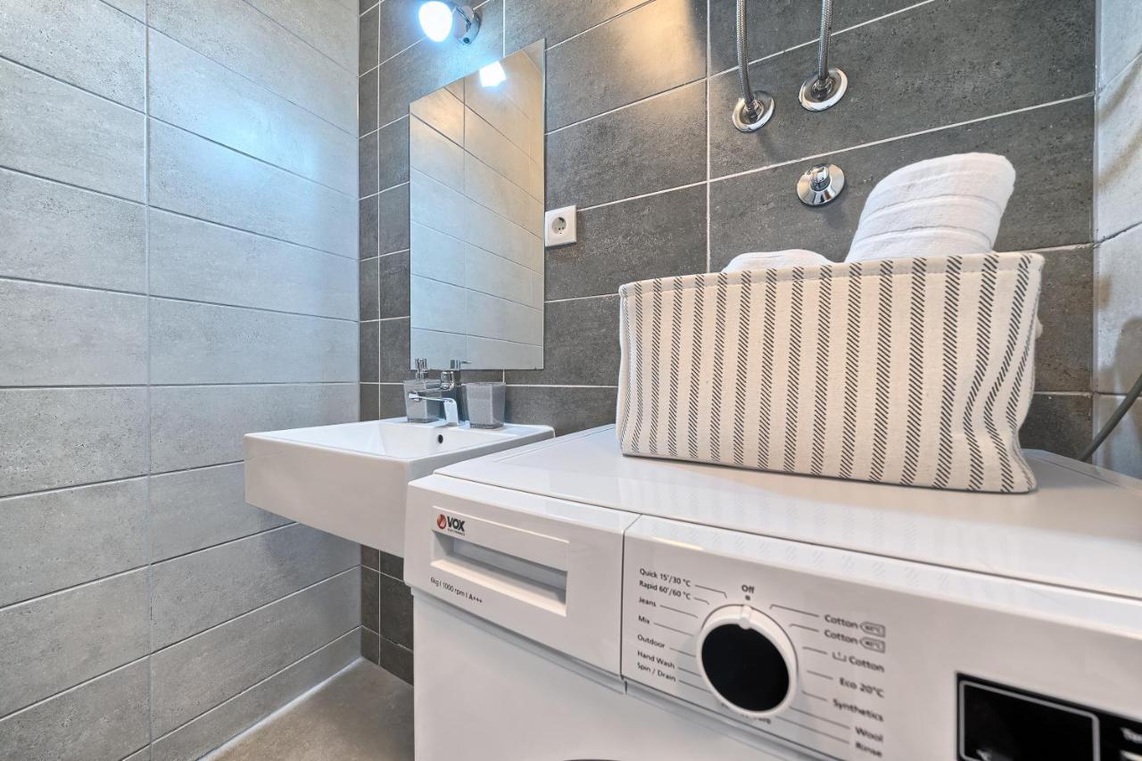 Modern Apartments With Sea View 150 Meters To Beach Kastela Luaran gambar