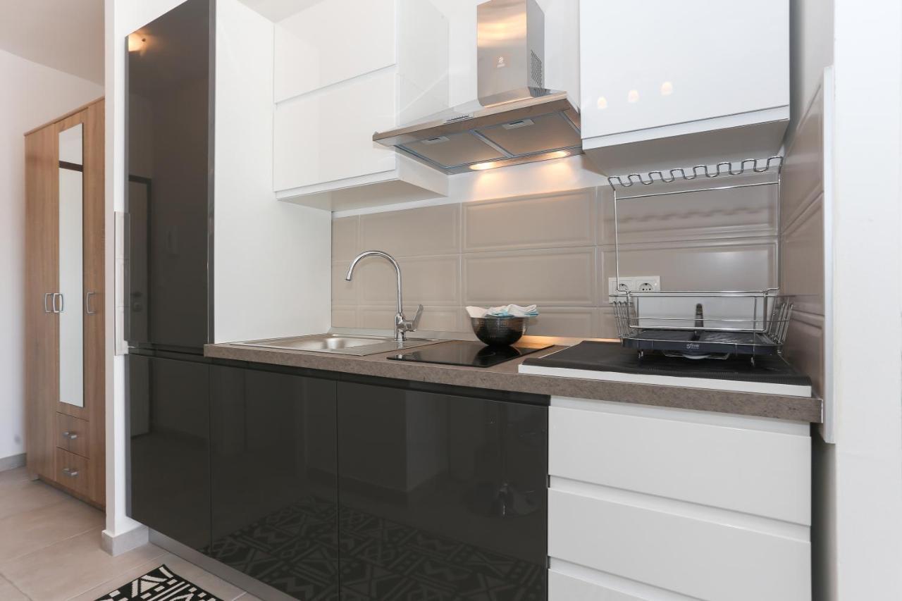 Modern Apartments With Sea View 150 Meters To Beach Kastela Luaran gambar