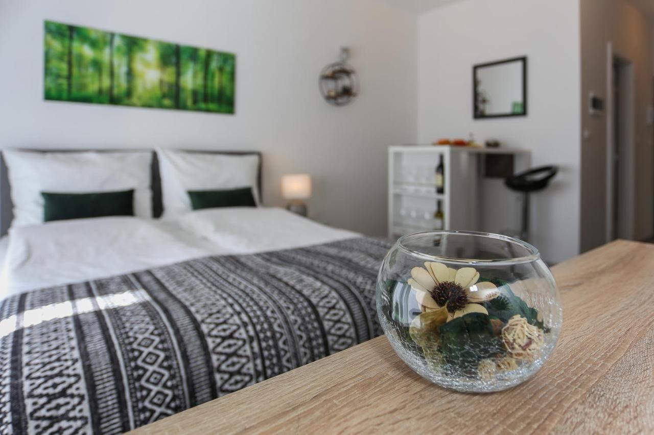 Modern Apartments With Sea View 150 Meters To Beach Kastela Luaran gambar